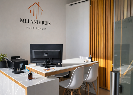 Soy Melanie Ruiz, profesional matriculada (CPMCAL Nº 629) y fundadora de Melanie Ruiz Propiedades