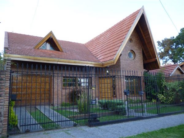 Chalet en 2 plantas en venta