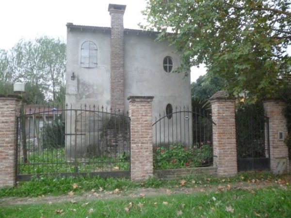 Chalet en 2 plantas en venta