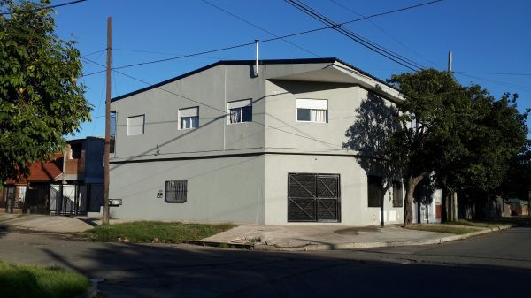 IDEAL INVERSOR! 4 DEPARTAMENTOS 3 ambientes!