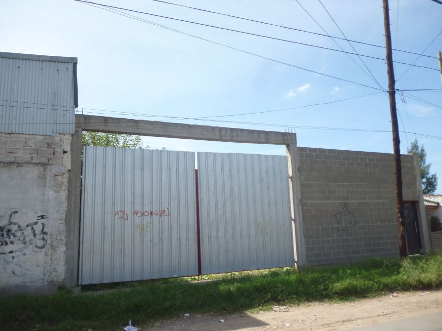 Lote con mejoras