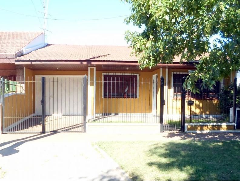 COMODA CASA APTA A CREDITO! 3 DORM.
