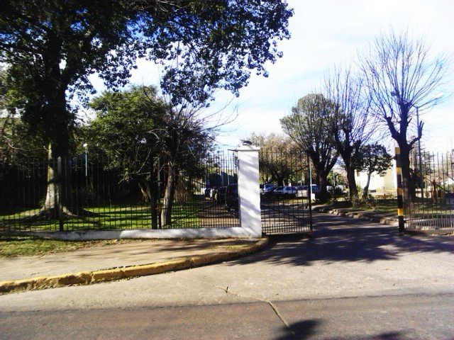 Barrio 420 Edificio 12 palier A - Depto. De 3 Ambientes