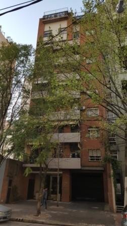 3 ambientes al frente, pleno Lanúsita, digno de ver