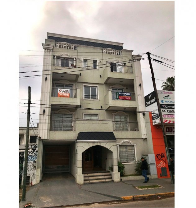 Depto Piso 2 Completo en Venta