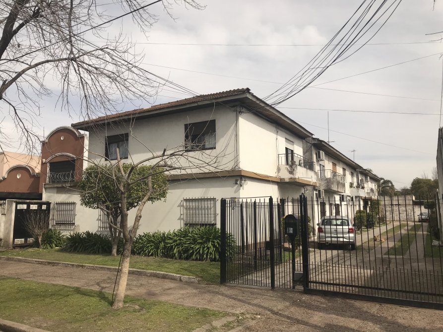 6 Deptos 3 Ambientes en Venta