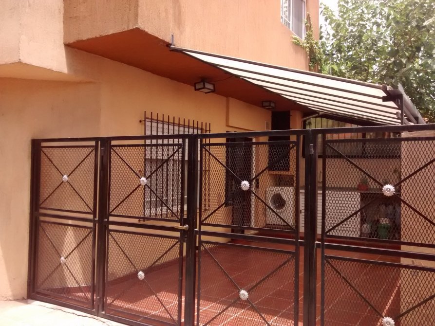 GRAN OPORTUNIDAD!!!! DUPLEX EN EXCELENTE UBICACIÓN.-