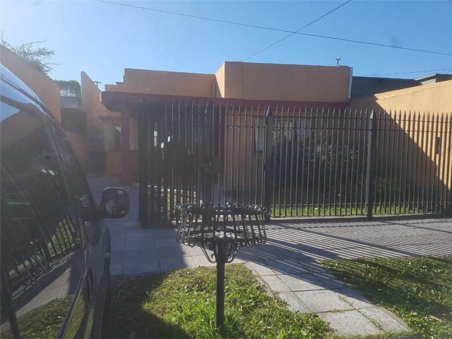 Casa de 5 ambientes en Quinta Galli