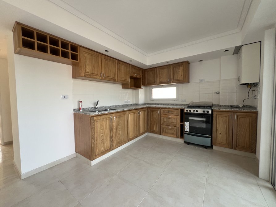 Piso Exclusivos de 3 Amb, en Lanúsita. 8vo Piso