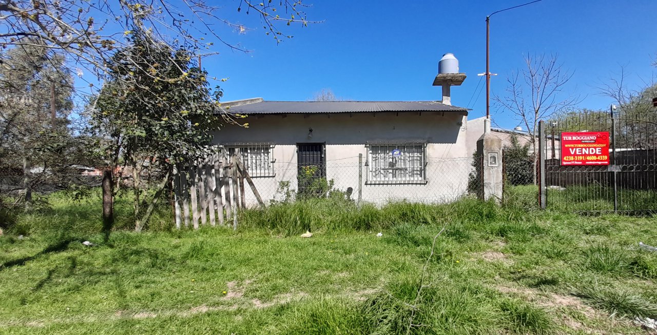 VENDE: CASA