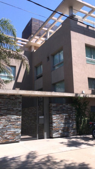 Hermoso depto. tipo dúplex 2 amb- VENTA - BANFIELD