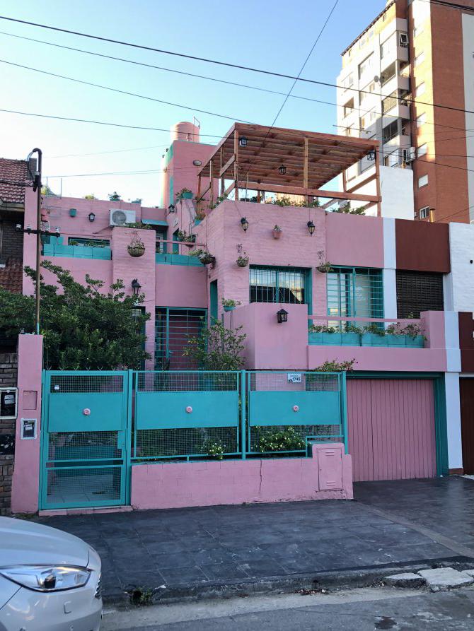 Preciosa Casa 4 Amb. sobre Lote 7,80 X 30 m. Fot 2,5 Apto Desarrollo
