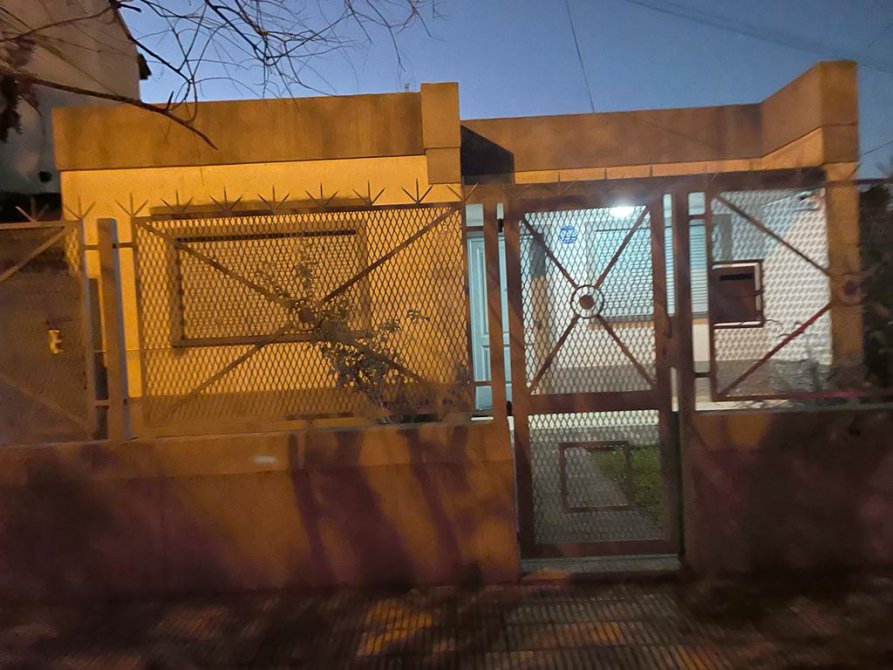 ¡NUEVO VALOR! BURZACO VENTA CASA AMERICANA 3 AMBIENTES EN VIDAL 574 . APTA CREDITO