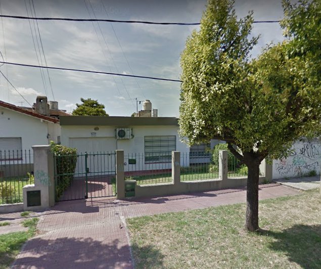 VENDE: CASA