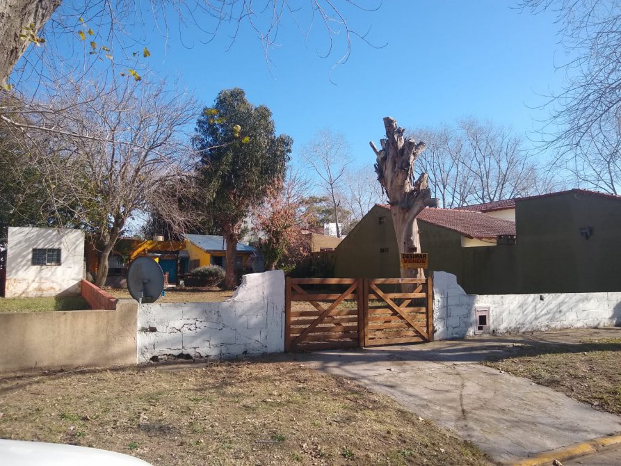 VENTA EXCELENTE CASA 4 AMBIENTES - LA LUCILA DEL MAR