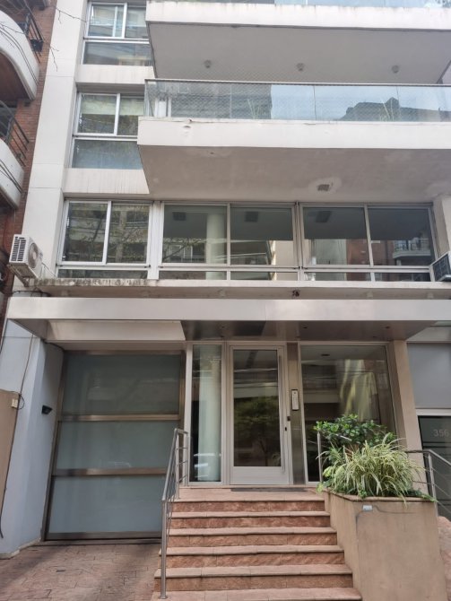 EXCELENTE DEPARTAMENTO CON 4 COCHERAS EN ESPAÑA 354, LOMAS DE ZAMORA