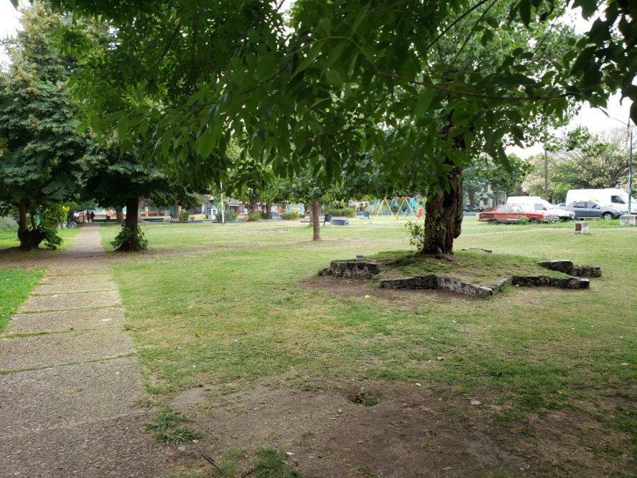 Barrio 420 14-D-6 Muy lindo depto. 3 amb en VENTA
