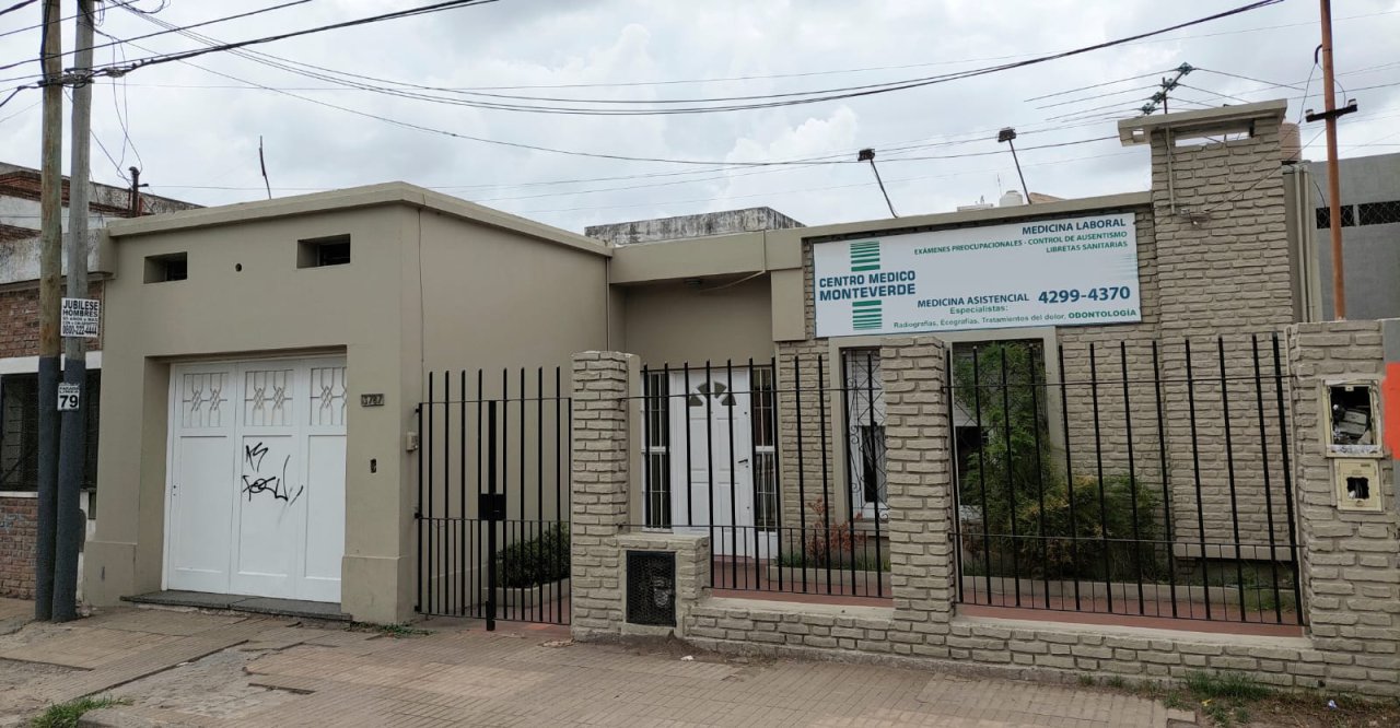 CASA O CONSULTORIO EN VENTA