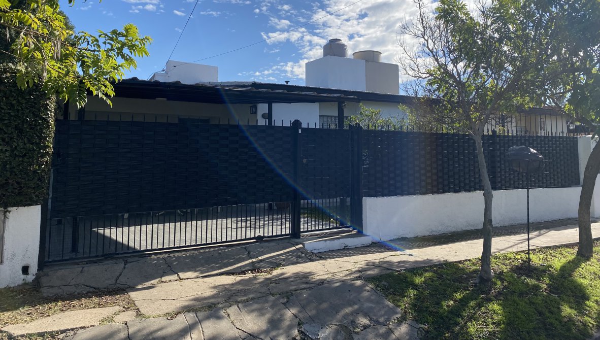 CASA EN VENTA