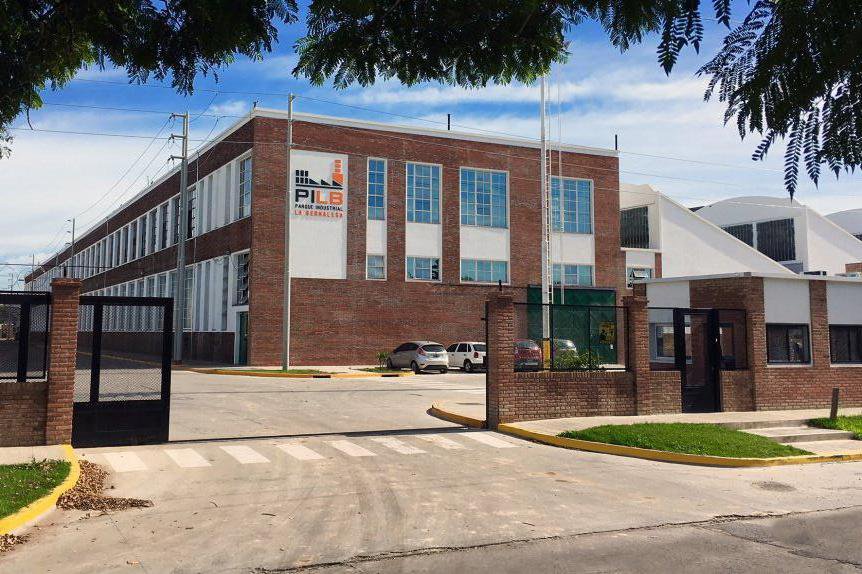 PILB PARQUE INDUSTRIAL LA BERNALESA - UF 6 - 1400 M2