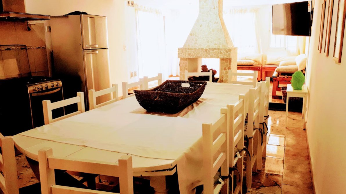 HERMOSA CASA EN BUENA UBICACION