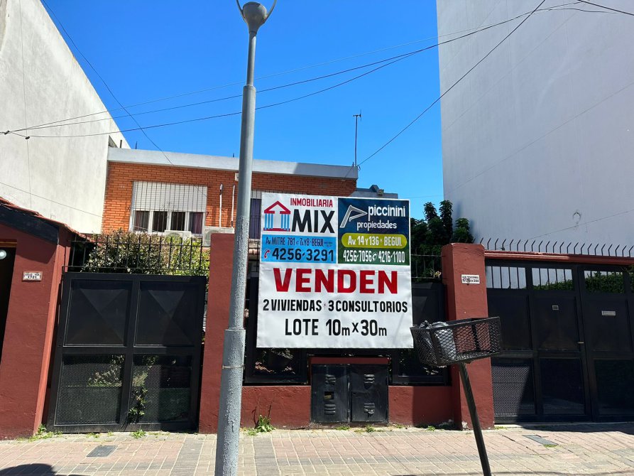 CASAS Y CONSULTORIOS