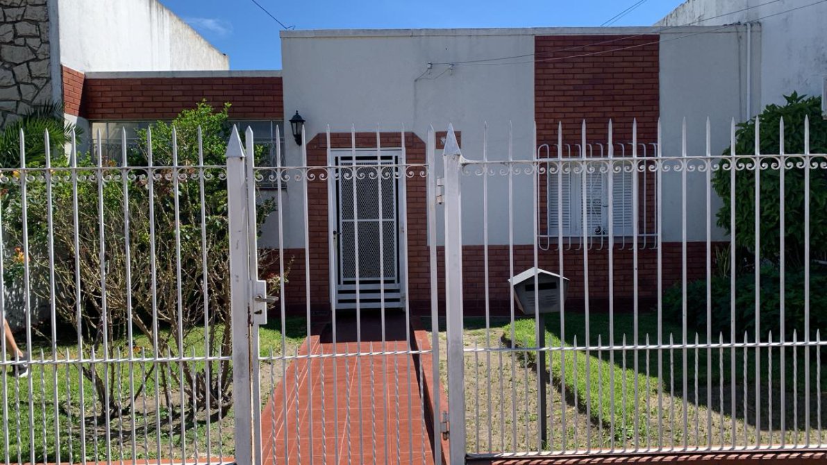 Casa 3 amb con amplio fondo libre - R. de Escalada
