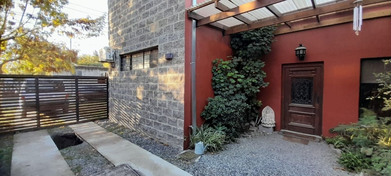 Casa en venta de 3 ambientes en La Unión