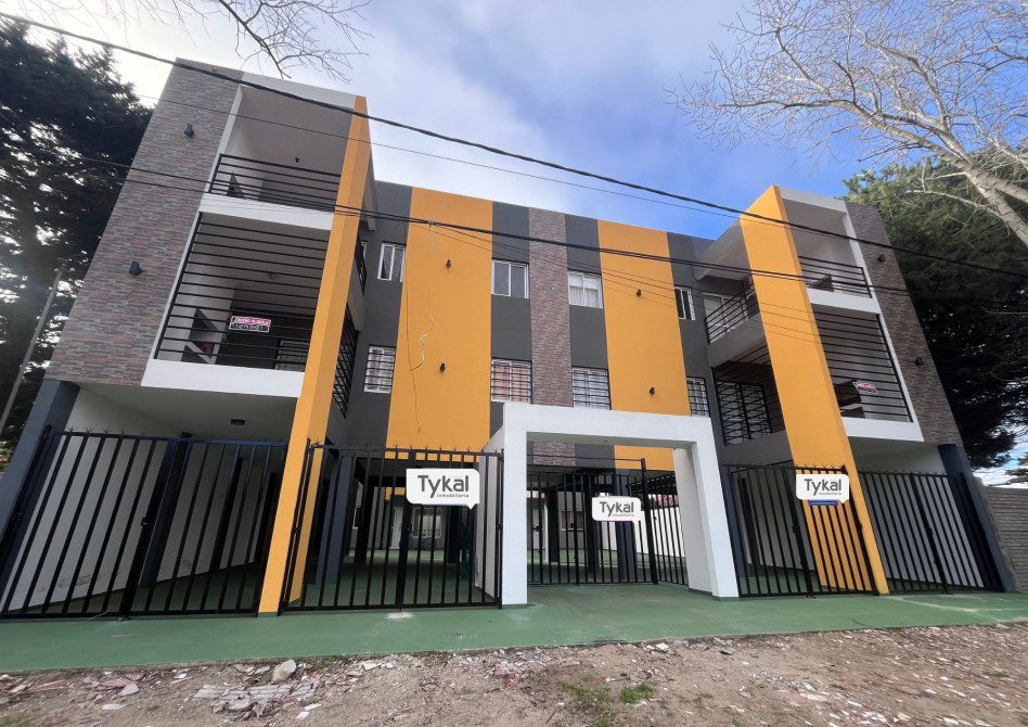 Departamento A ESTRENAR DE 3 AMBIENTES + CON COCHERA -