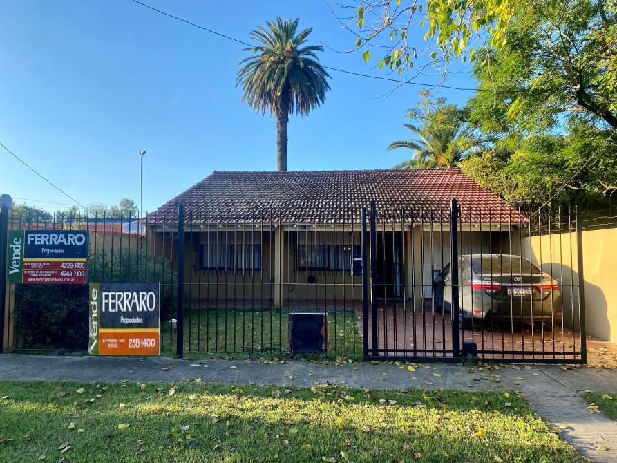 CHALET DE DOS PLANTAS EN VENTA