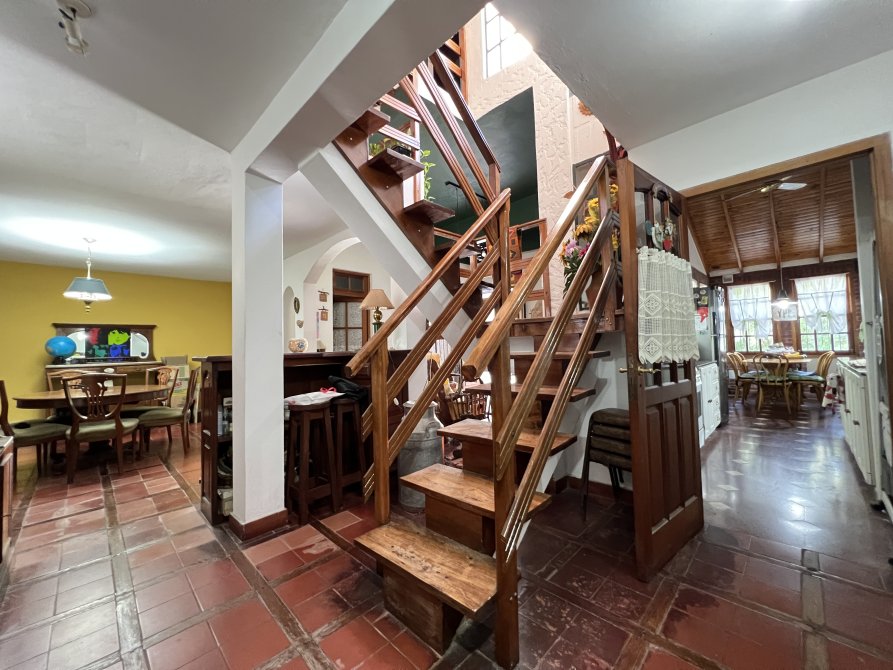 El Mejor PH en Venta, 3 Amb, Muy Amplio, Gran Parque. Hermoso
