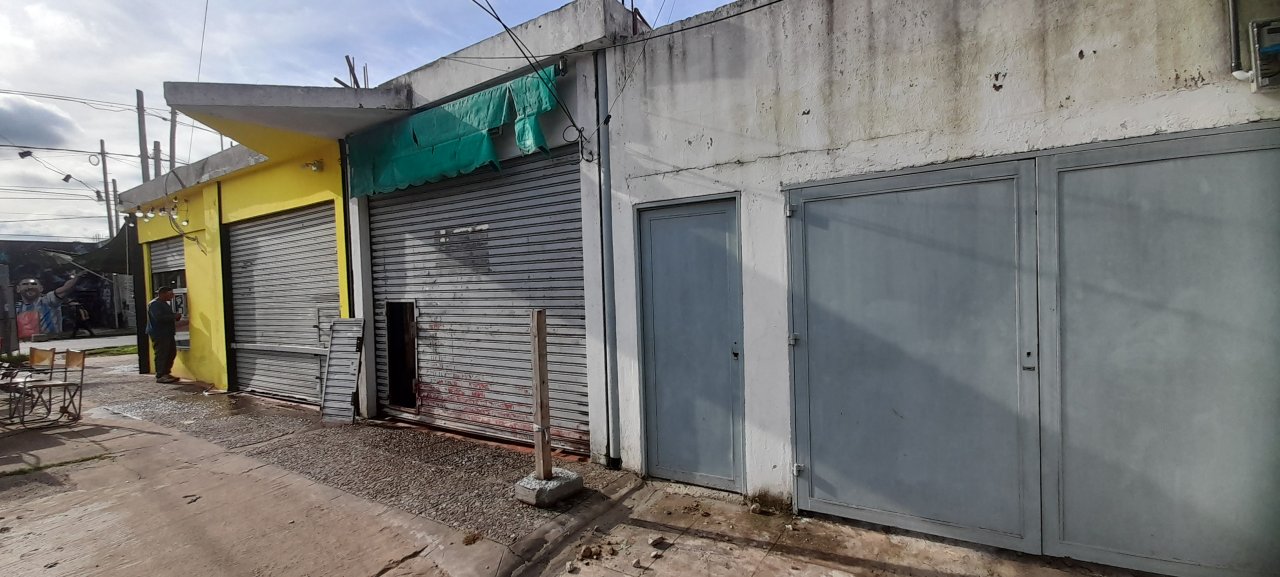 VENDE: LOCAL