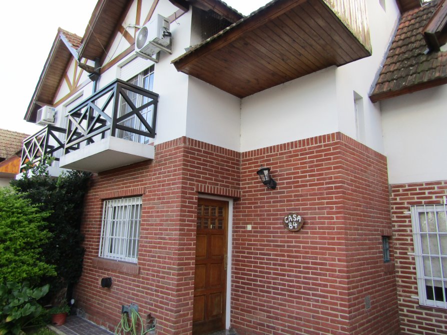 VENDE: TRIPLEX