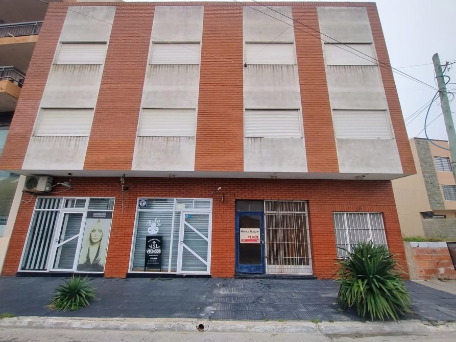 LOCAL EN VENTA SANTA TERESITA
