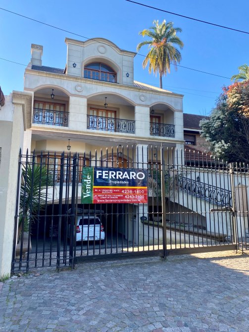 EXCELENTE CHALET EN VENTA