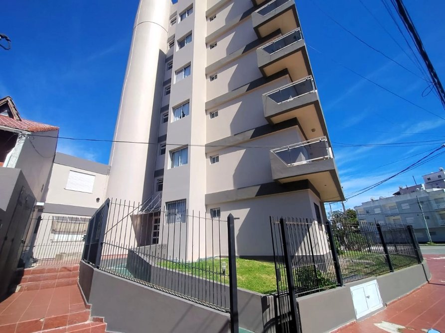 DEPARTAMENTO CON VISTA AL MAR EN VENTA