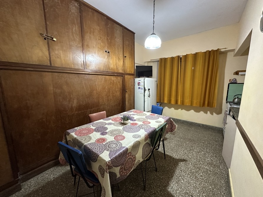 VENTA DE DEPARTAMENTO EN LA PEATONAL DE MAR DE AJO