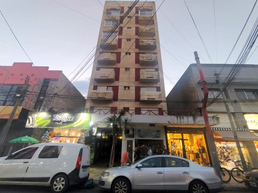 DEPARTAMENTO EN VENTA ZONA CENTRICA