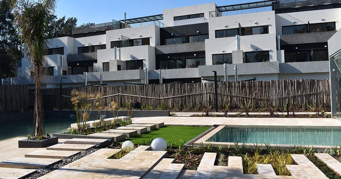 Departamento en Condominio Sotavento en Canning