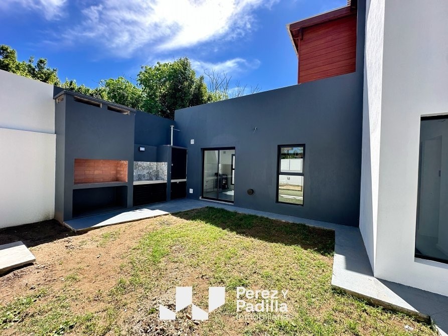 PH 4 amb. con patio, estacionamiento y terraza - A ESTRENAR - barrio San Rafael
