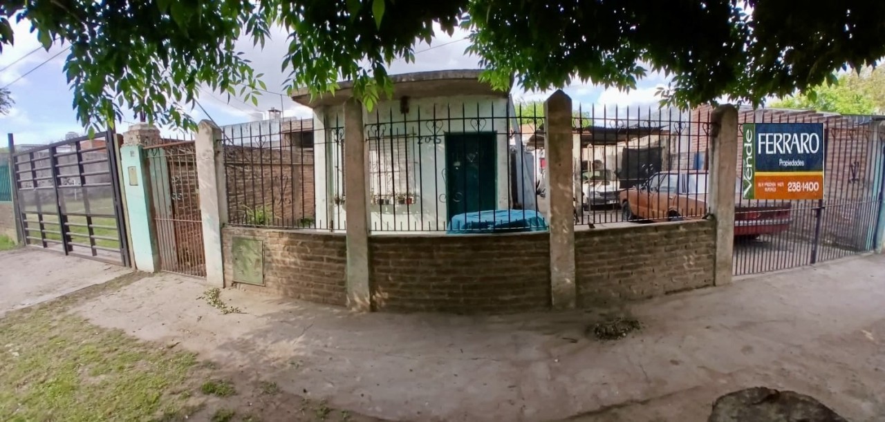 LOTE CON MEJORAS EN VENTA