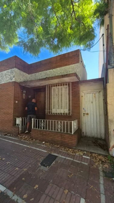 2 GALPONES EN VENTA