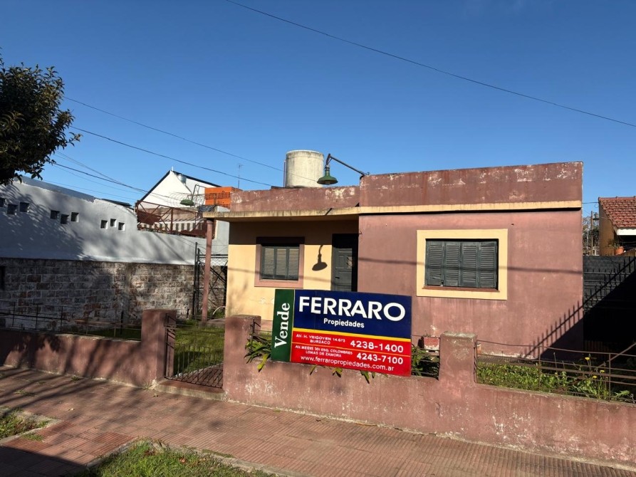 CASA A RECICLAR EN VENTA