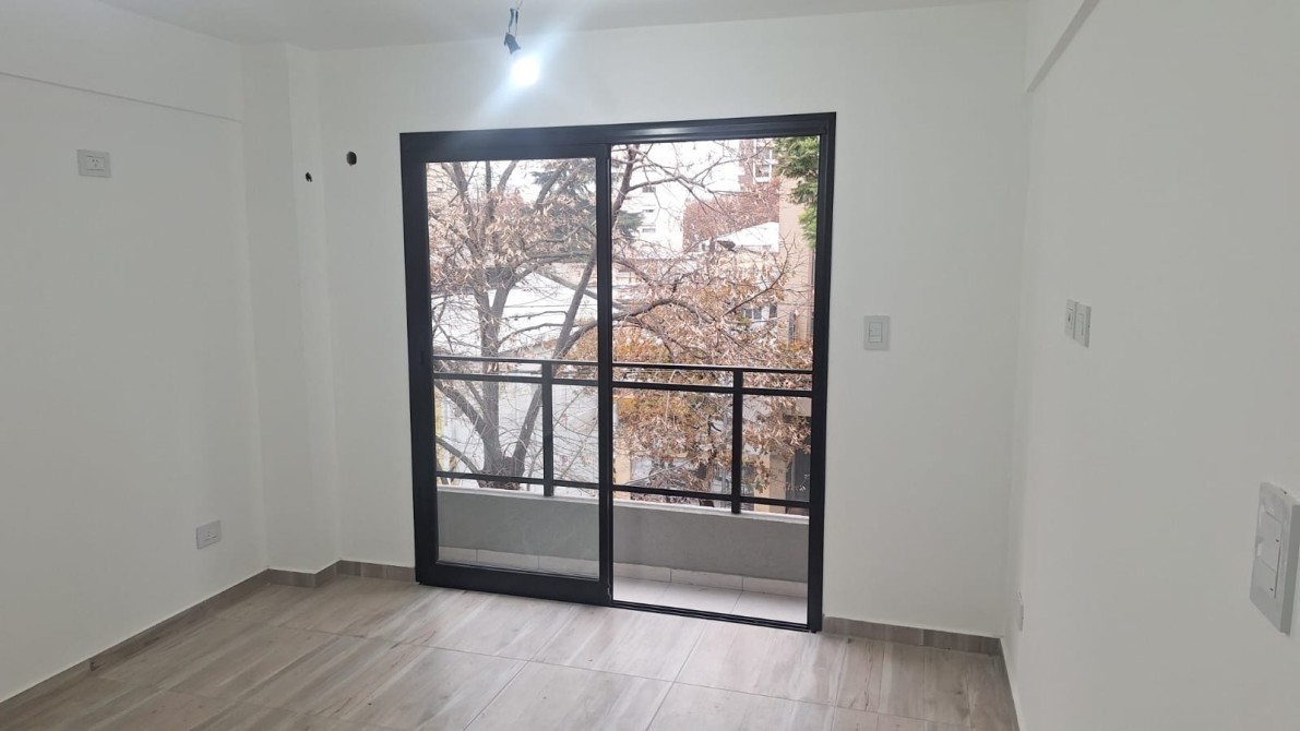 HERMOSO DEPARTAMENTO A ESTRENAR SOBRE CALLE PORTELA LOMAS DE ZAMORA.