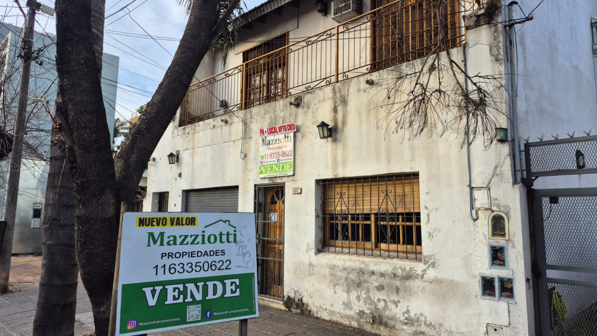 Se vende PH centro de Moron