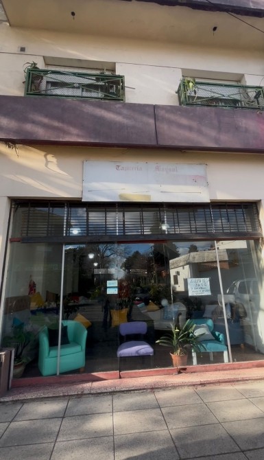 VENTA EN BLOCK ZONA COMERCIAL LOMAS DE ZAMORA. LOCAL+VIVIENDA+GALPON