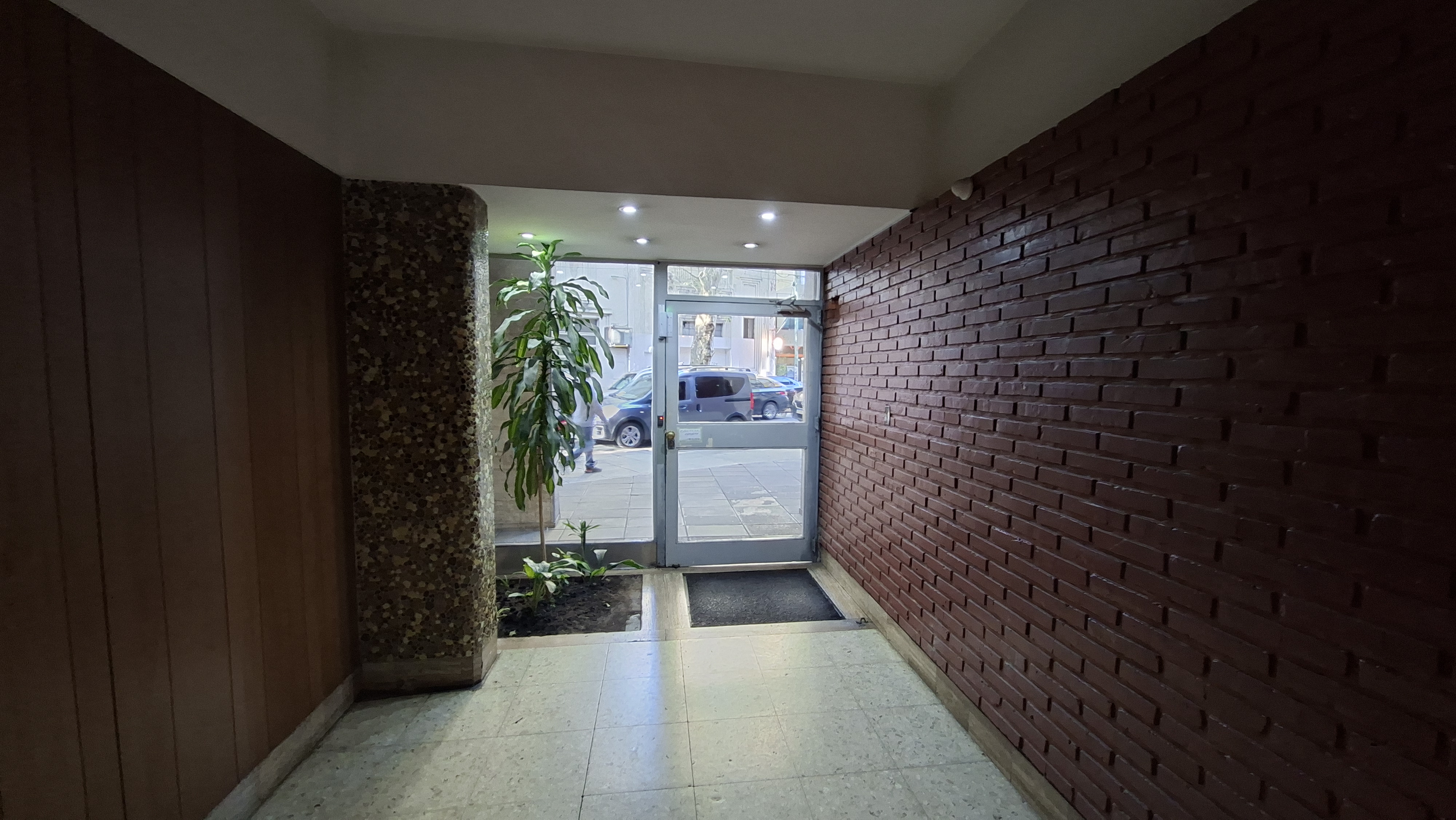 VENTA DEPARTAMENTO 3 AMBIENTES EN BALVANERA CON COCHERA
