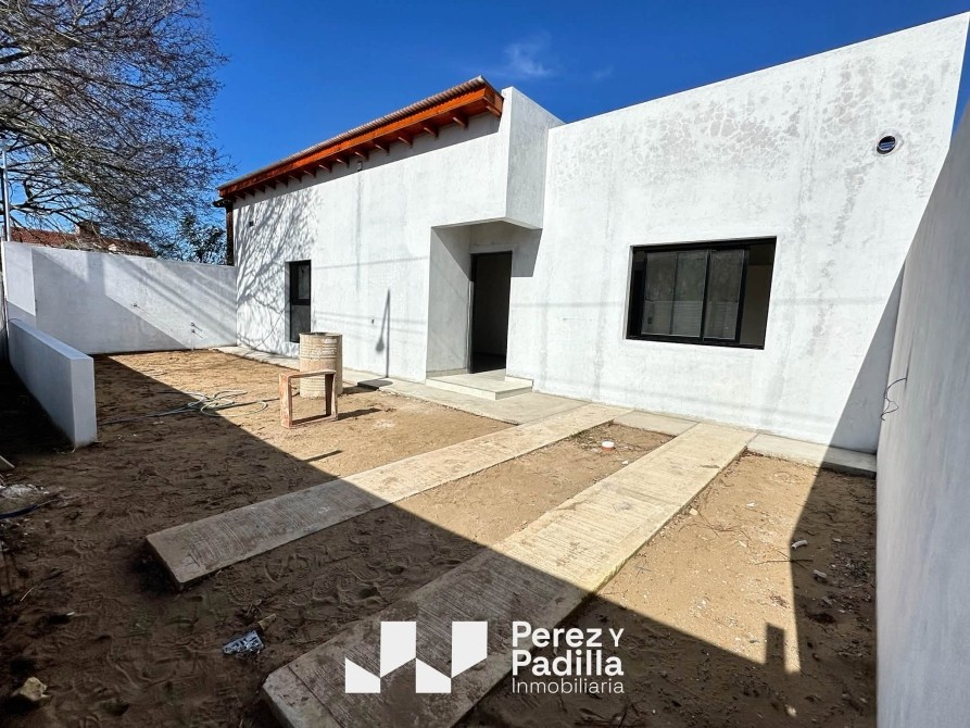 Dos casas en PH - Barrio San Rafael a 5 cuadras del mar - Financiación directa