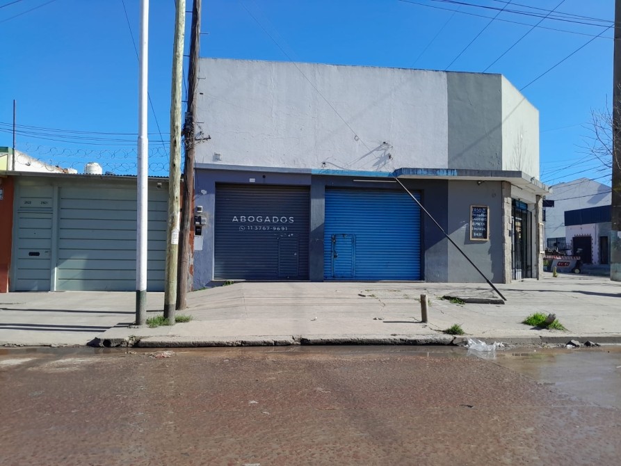Local sobre LN Alem 2807