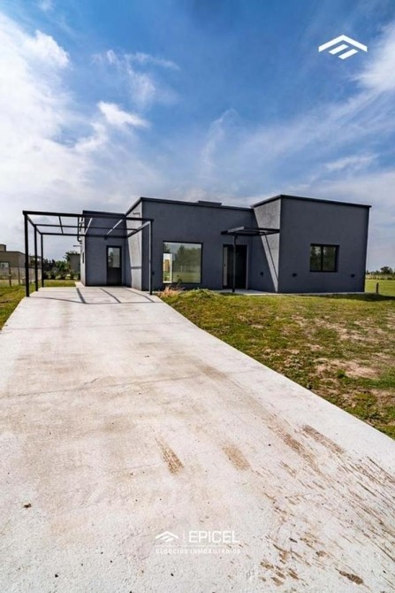 Casa 4 ambientes en venta a estrenar en Canning